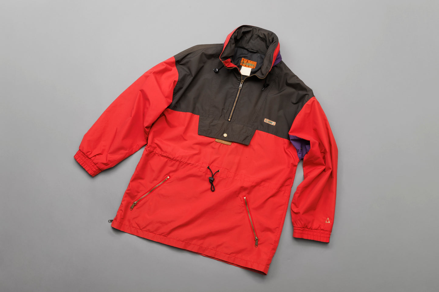 プルオーバージャケット（U5A00027）